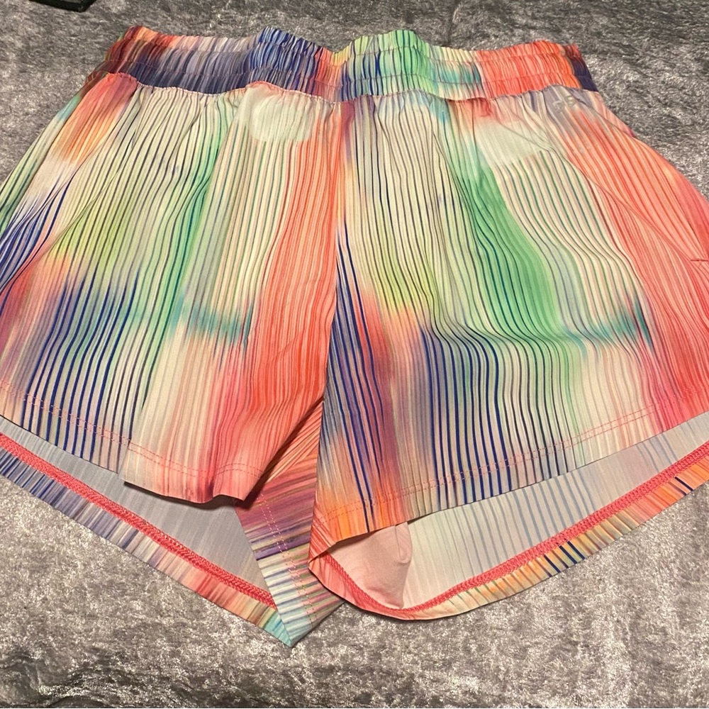 DSG Mid-Rise Stride Shorts, girls large